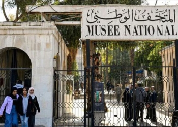 6 peykerên zêrîn ji Muzexaneya Şamê hatin dizîn