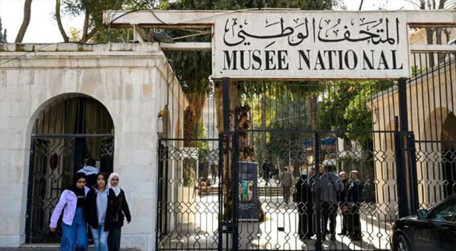 6 peykerên zêrîn ji Muzexaneya Şamê hatin dizîn