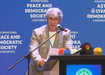 Peyama Ocalan di Konferansa Aştiyê de: Dem dema sosyalîzma demokratîk û aştiyê ye