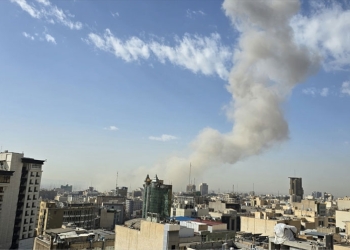 Medyaya Îsraîlê: Gelek dezgehên hikûmetê û bingehên leşkerî yên Îranê hatine armanckirin