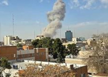 Dengê teqînan li Kuweyt, Mename û Ebûzebiyê hat bihîstin