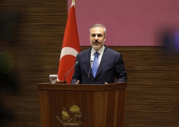 Fidan bo Iraqçî: Binpêkirina asmanê Tirkiyeyê nayê qebûlkirin