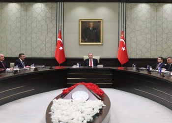 Kabîneya Tirkiyeyê bi Serokatiya erdogan dicive: Di rojevê de proseya aştiyê û aloziya Rojhilata Navîn hene