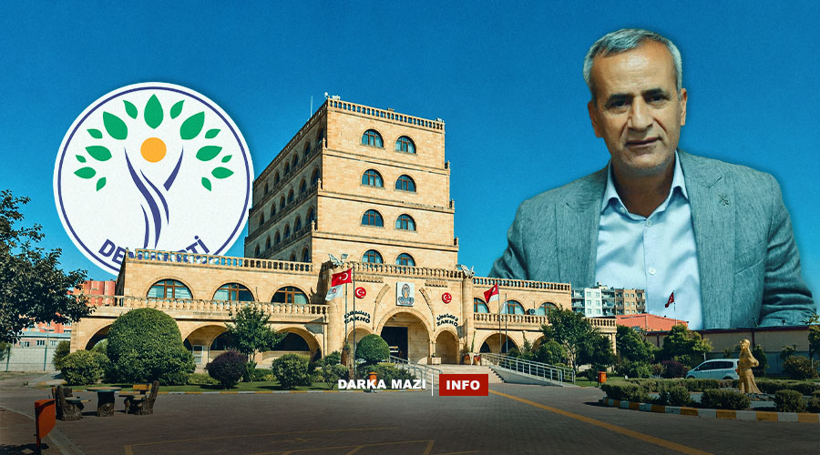Krîza desthilatdariyê di navbera Partiya DEMê û şaredarê Qoserê de kûr dibe