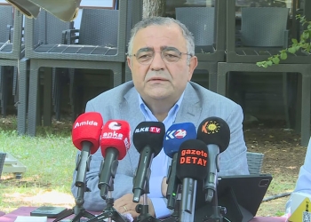 Sezgin Tanrıkulu banga yasaya çareseriyê kir: Amadekariyên veşartî pêvajoyê di xetereyê de dihêlin
